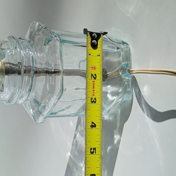 Vintage Levinton Glass Lamp - Picture 8 of 8